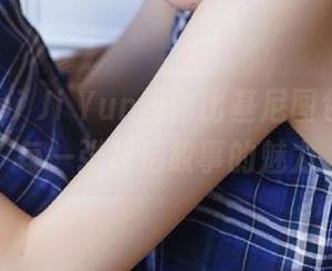 探秘Choi Ji Yun日向比基尼图包，分享每一张背后故事的魅力
